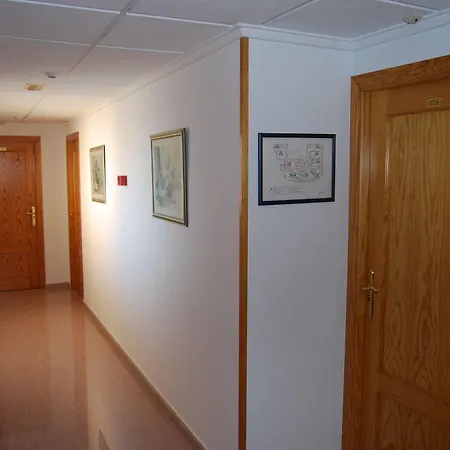Hotel Santa Faz 2*